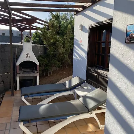 Villa Tropicana Playa Blanca  Exterior photo